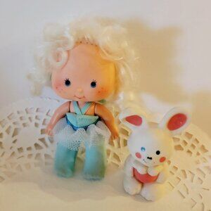 Vintage Apricot Doll From Strawberry Shortcake collection, 1979 Pet Cheesecake